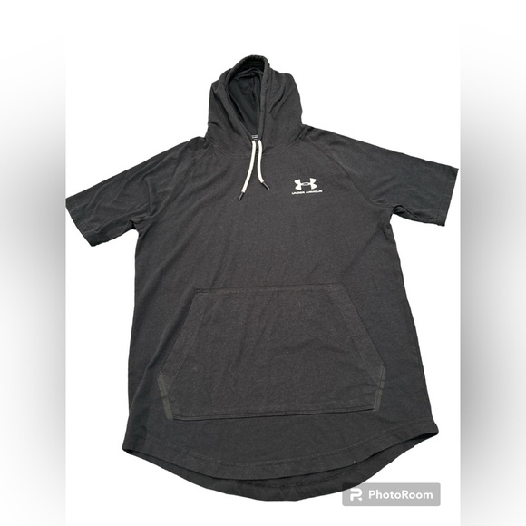 2/25 Size S Under Armour short sleeve hoodie - Picture 1 of 11